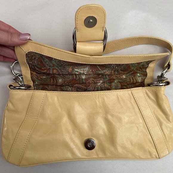 Hobo International Leather Baguette HandBag Purse 11.5x6 Light Yellow Y2K - Picture 6 of 10